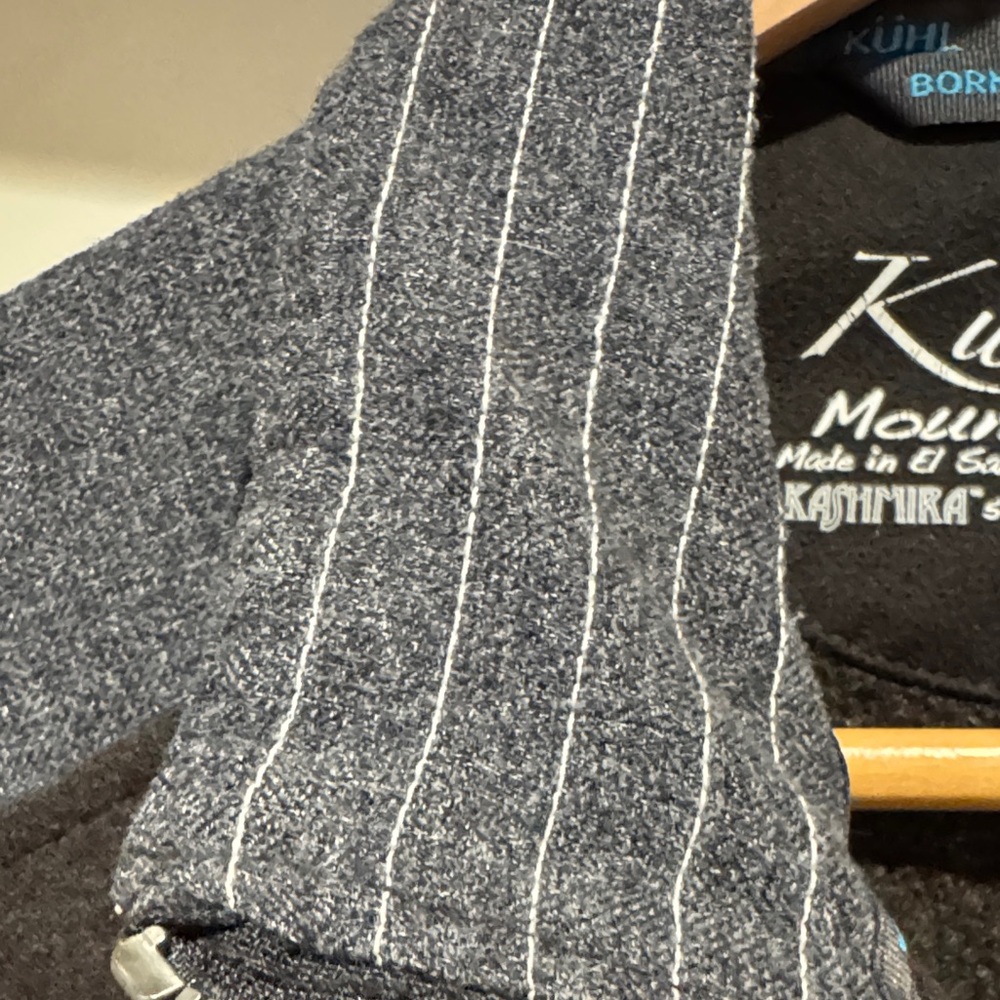 Kuhl Women's Charcoal and Black Zip Vest - Picture 3 of 5
